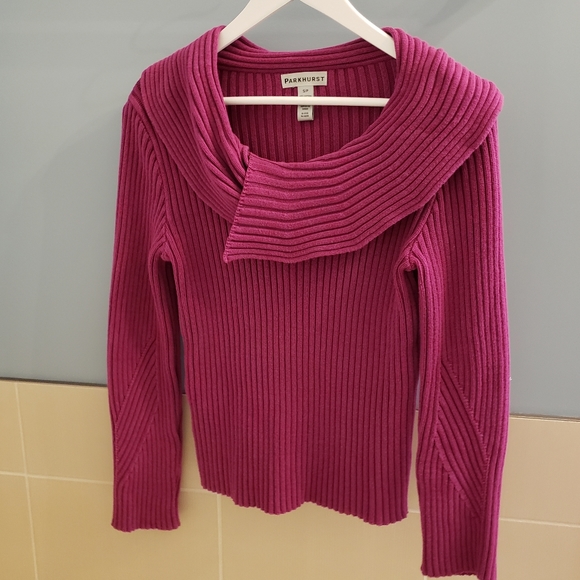 Parkhurst knit sweater - Picture 3 of 12
